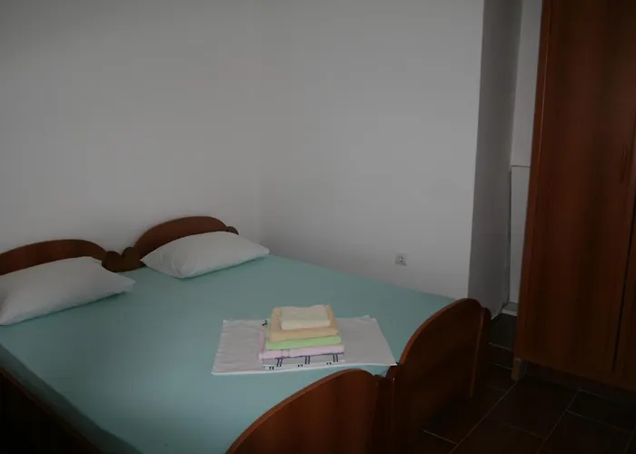Apartments Villa Cucuk